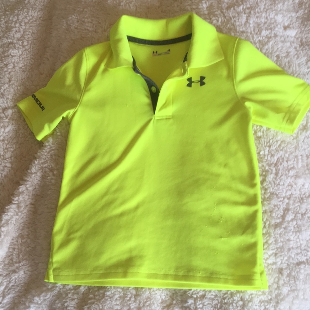 Boys Underarmour heatgear polo